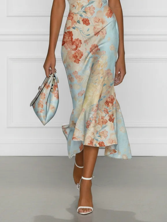 Lissée Paris™ | Victoire | Robe midi sirène à épaules dénudées et imprimé floral bleu