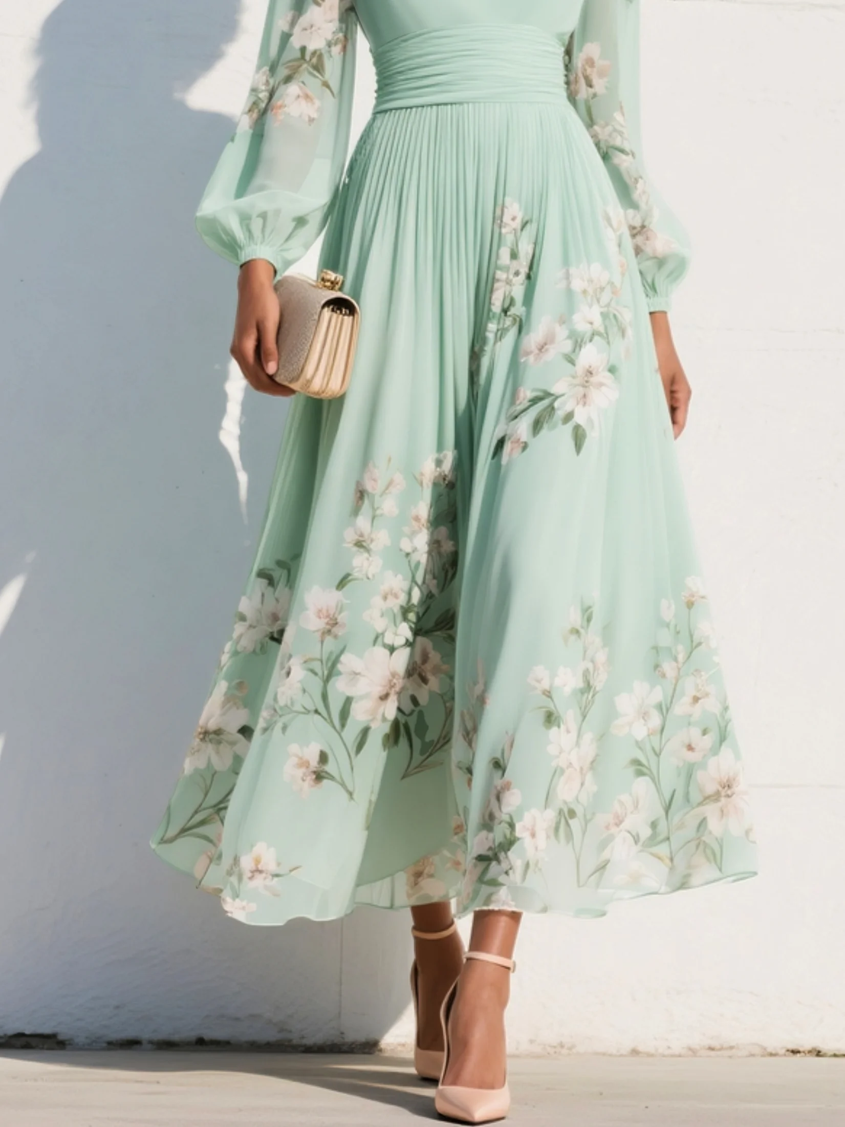 Lissée Paris™ | Susane | Robe maxi plissée en mousseline vert menthe à imprimé fleuri pour femme