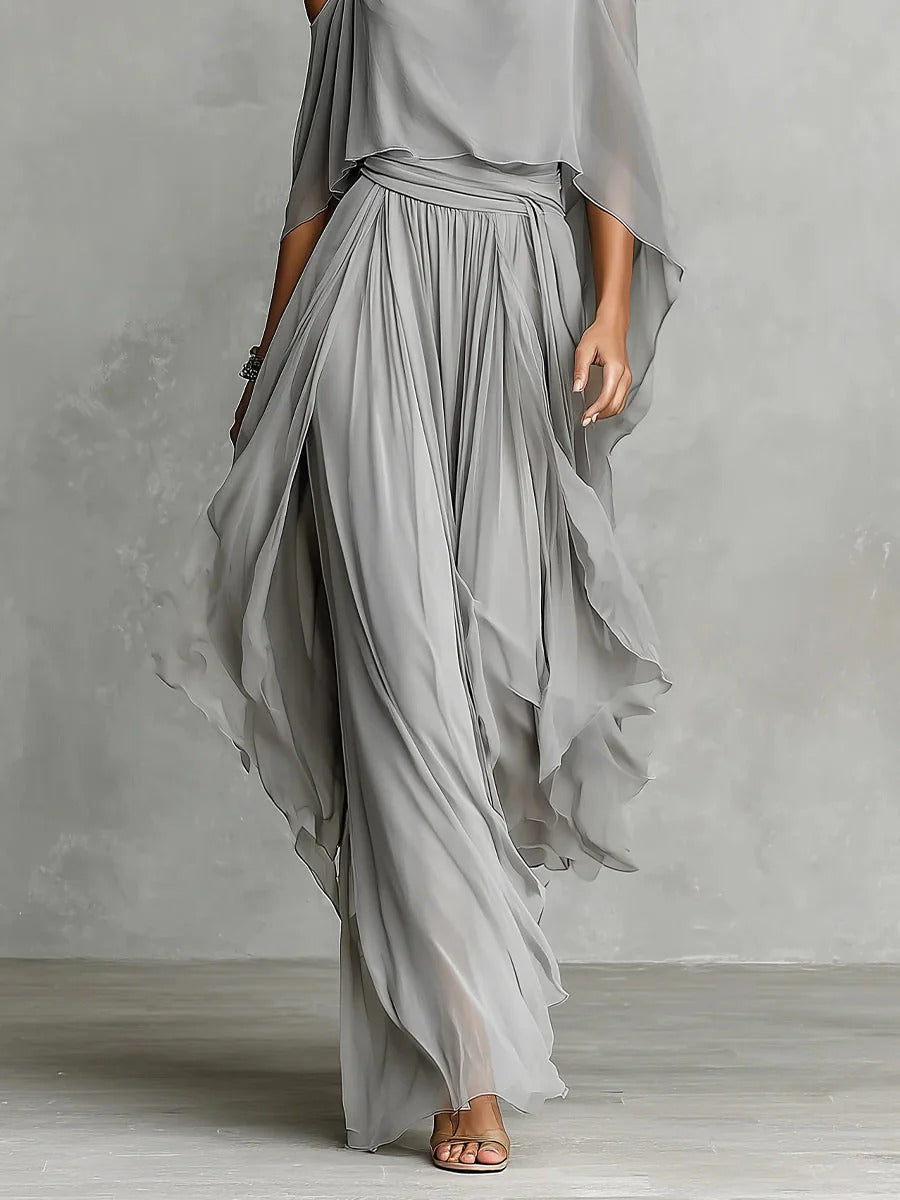 Lissée Paris™ | Isabelle | Ensemble fluide gris avec haut à fines bretelles et pantalon léger