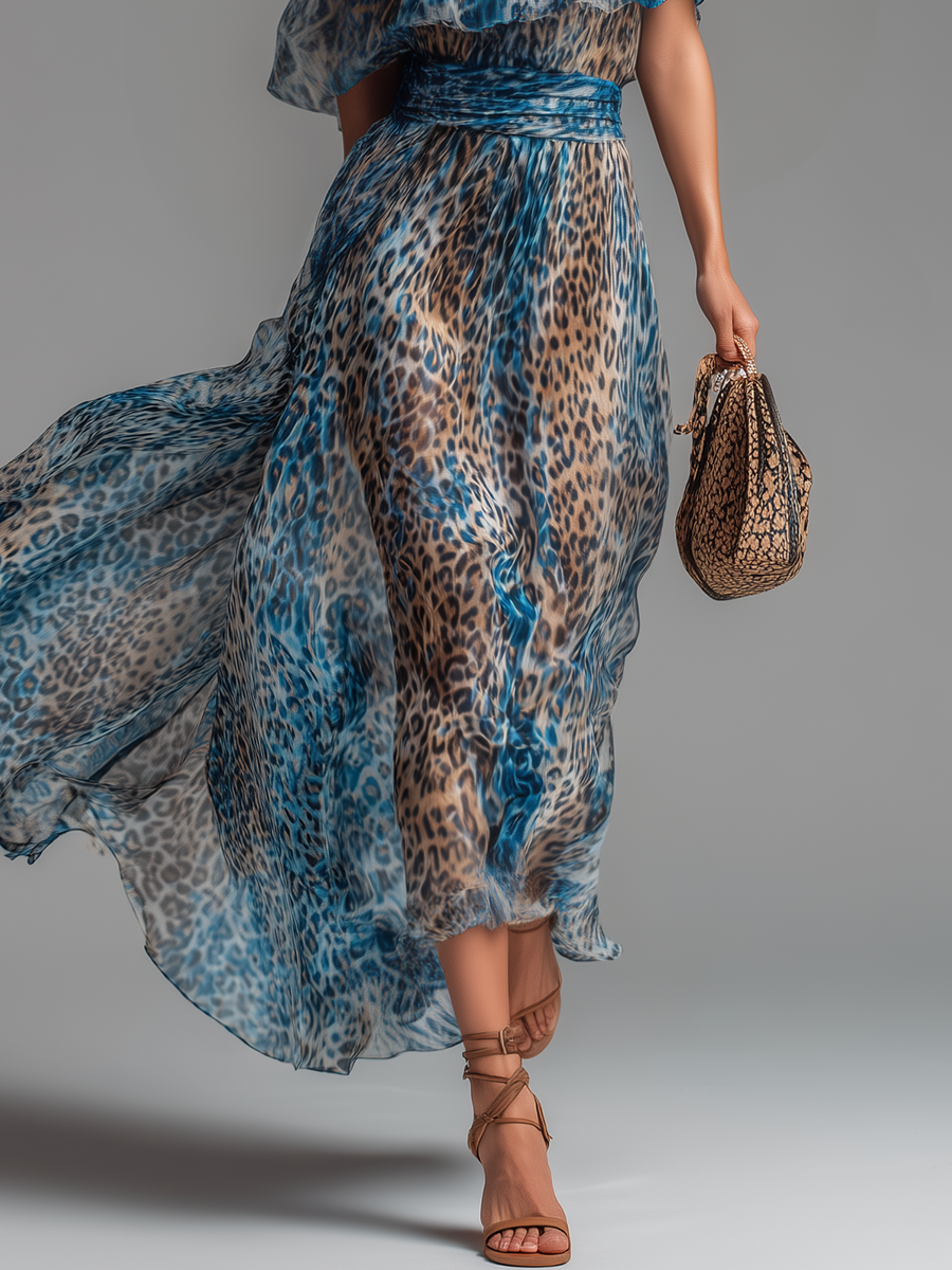 Lissée Paris™ | Sauvage | Robe longue en mousseline à imprimé léopard et épaules dénudées
