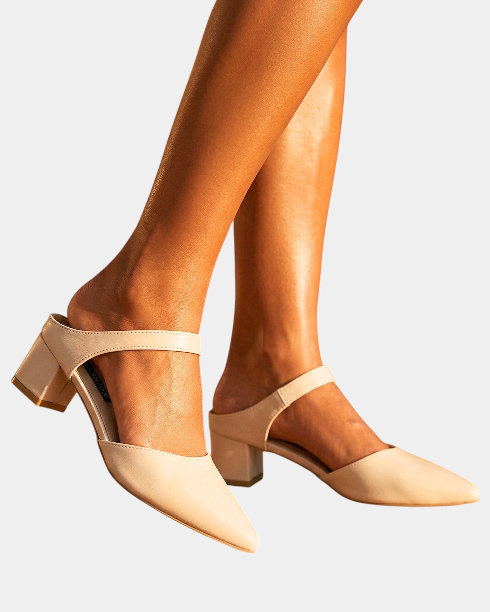 Lissée Paris™ | Vénérance | Escarpins à bride arrière à talons
